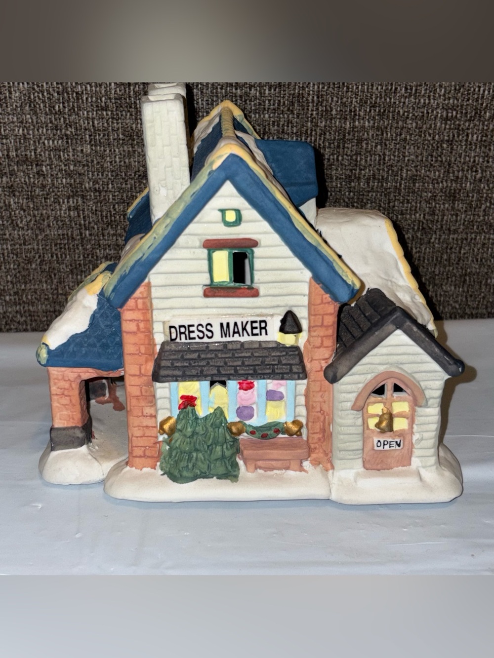 Vtg Dressmaker Village House 1994 Porcelain Christmas Collectible No Light